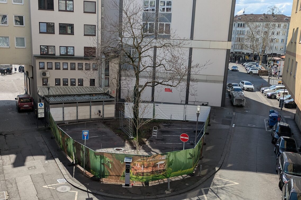 Platz in der Spiegelgasse