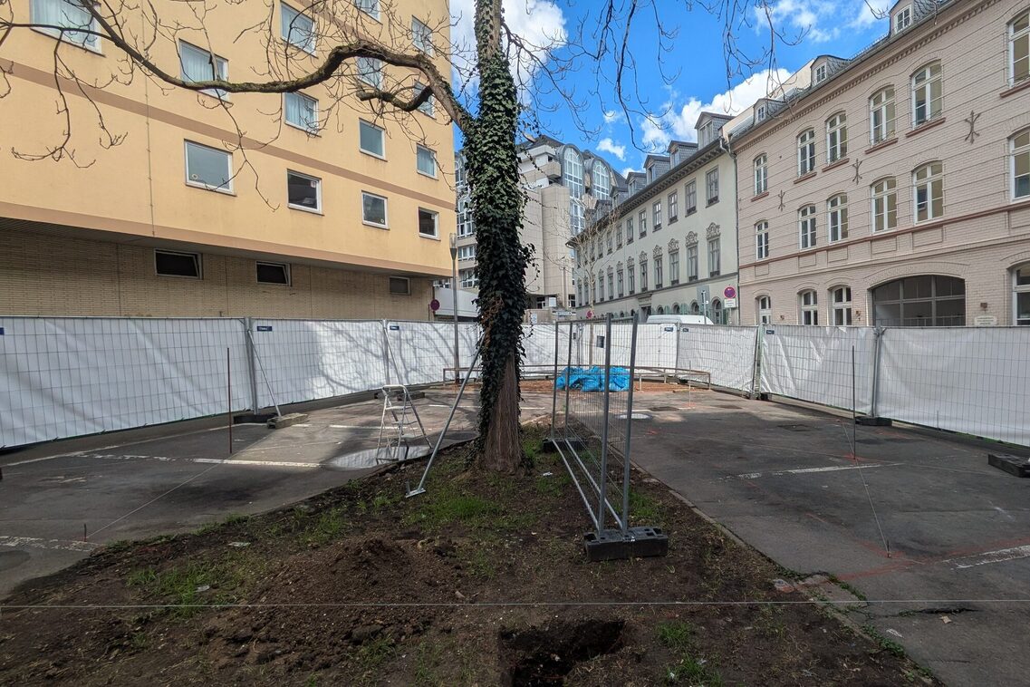 Platz in der Spiegelgasse