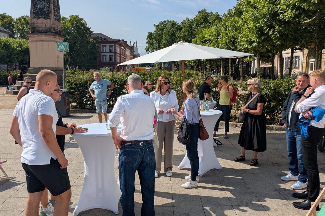 Eröffnung des Wasserspielplatzes Playfountain
