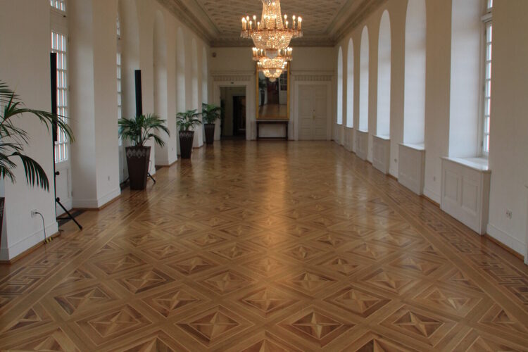 Accès au château de Biebrich