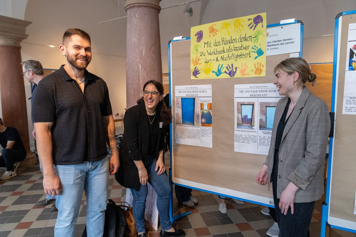 Ausstellung Umweltpreis 2026 mit Teilnehmenden