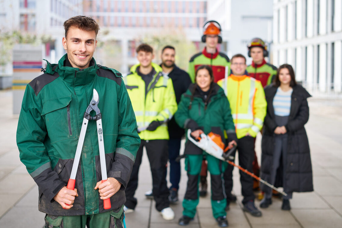 Anton R., trainee gardener specializing in gardening and landscaping and other trainees