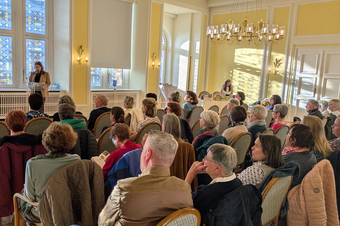 Eröffnungsveranstaltung des Lesefests „Wiesbaden liest im Sommer“.