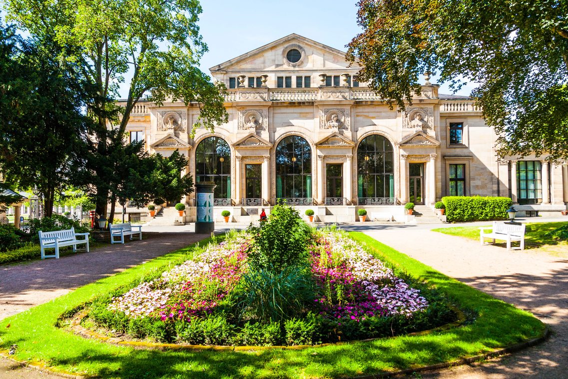 Nizzaplätzchen mit Kurhaus