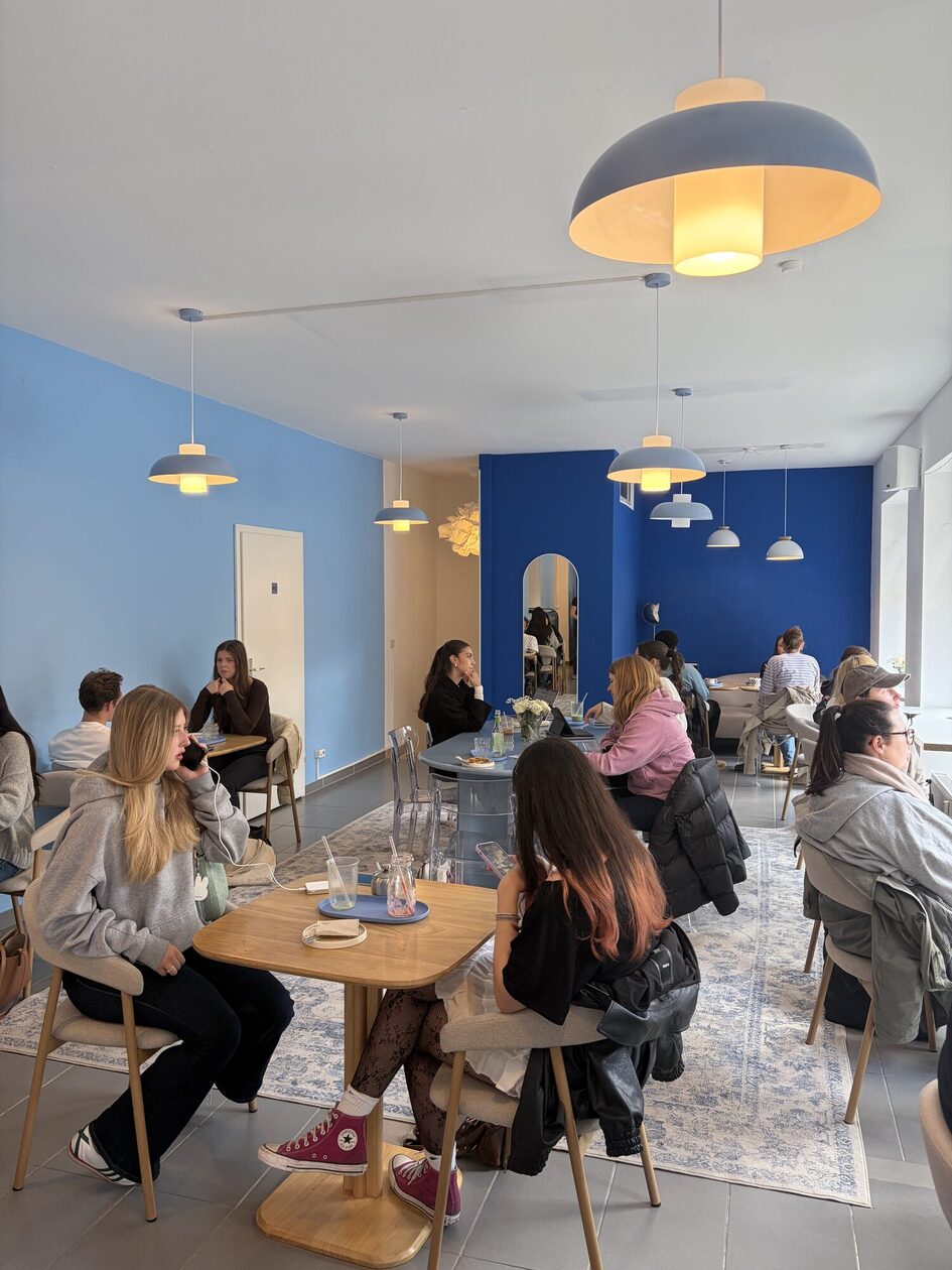 Guests sitting in a cafe