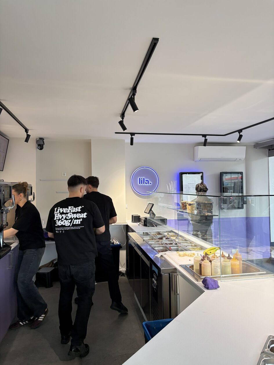 Man and woman working in a café