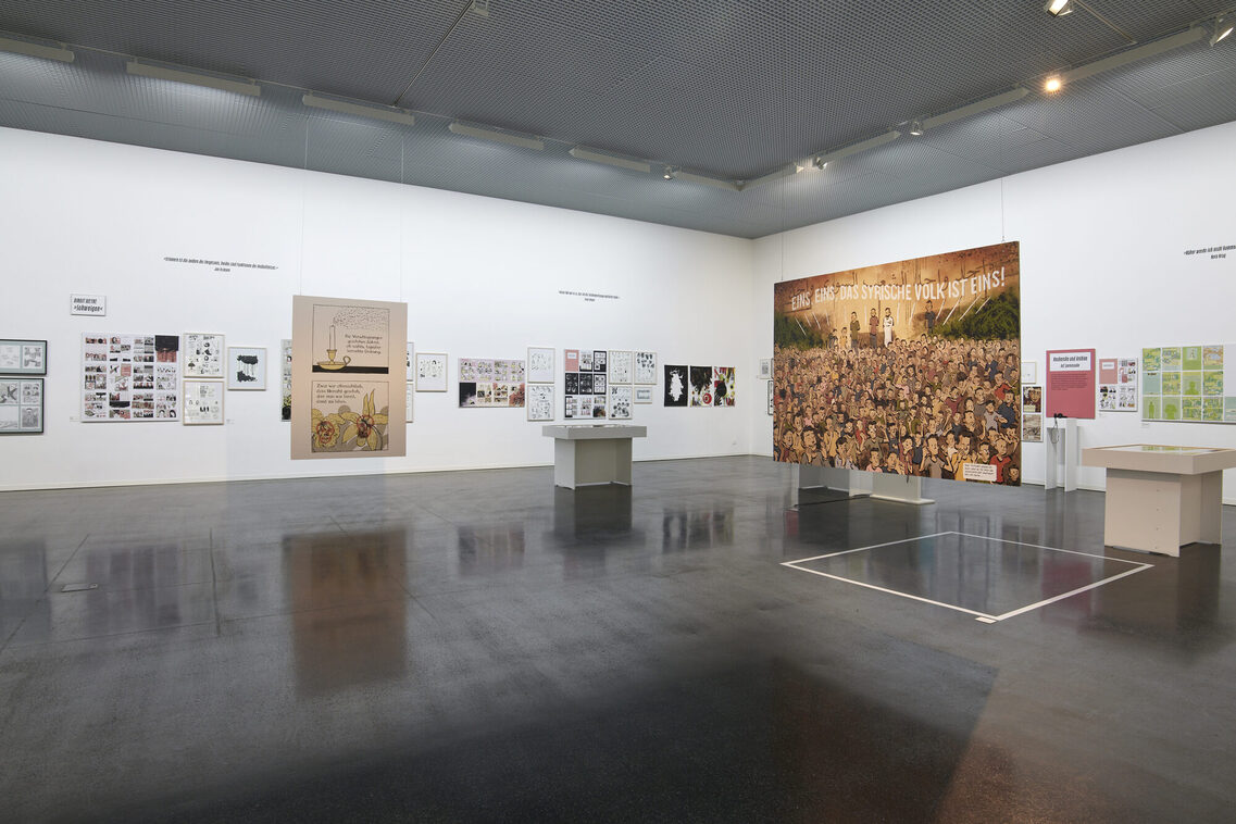 Blick in die Ausstellung "Ich werde nicht schweigen! Gezeichnete Erinnerung im Comic!"