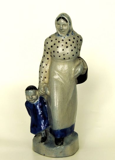 Steinzeug Frau mit Kind