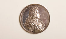 Auswahl römischer Münzen, erstes bis viertes Jahrhundert.