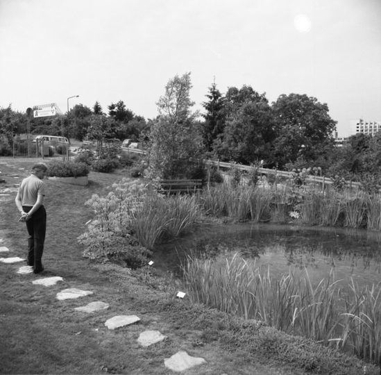Apothekergarten, 1986