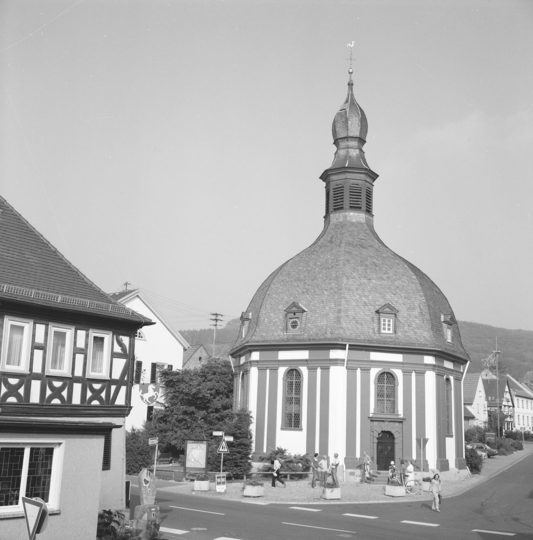Evangelische Kirche Naurod, 1980