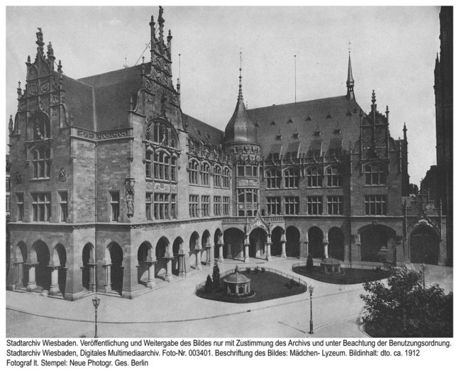 Lyzeum am Schlossplatz, ca. 1912