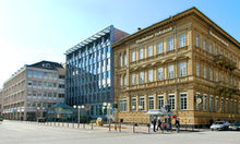 Hauptgeschäftsstelle der Wiesbadener Volksbank, Schillerplatz