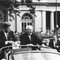 Kennedy und Erhard vor dem Kurhaus 1963