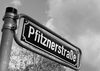 Straßenschild der umbenannten Pfitznerstraße