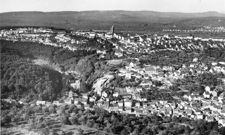 Dotzheim und die Siedlung Kohlheck aus der Luft gesehen, um 1965.