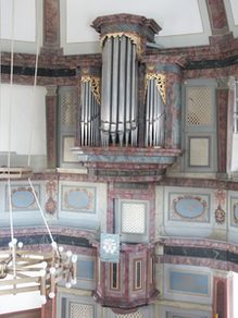 Die Nauroder Orgel zählt zu den ältesten der Stadt (1735).