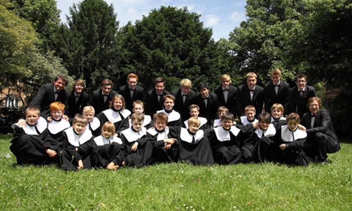 Die Chormitglieder im Sommer 2013.