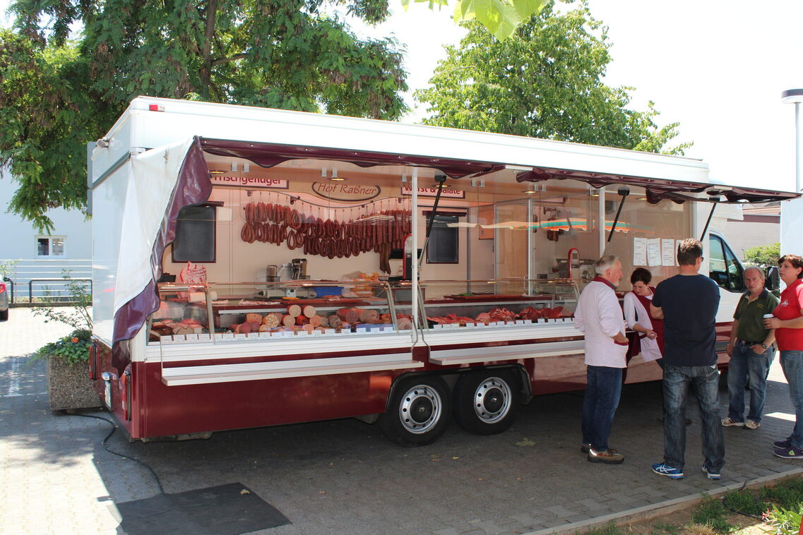 Wochenmarkt in Mainz-Kostheim