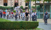 Viele Radfahrende in Wiesbaden