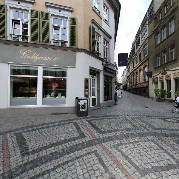 Goldgasse in the historic old town of Wiesbaden 