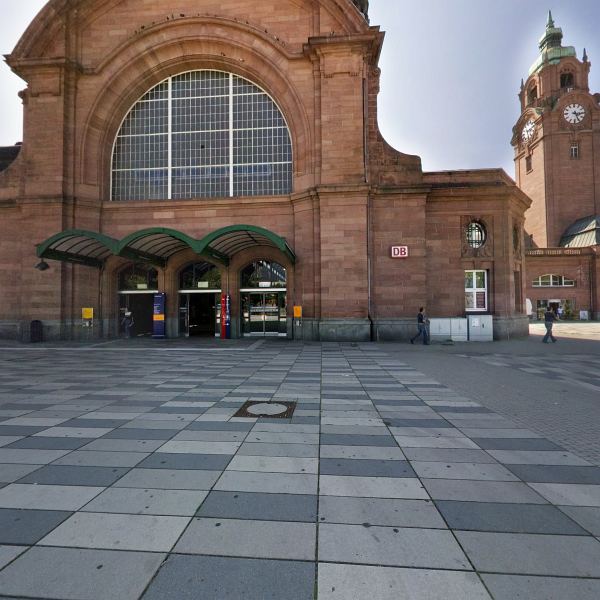 Außenansicht Hauptbahnhof