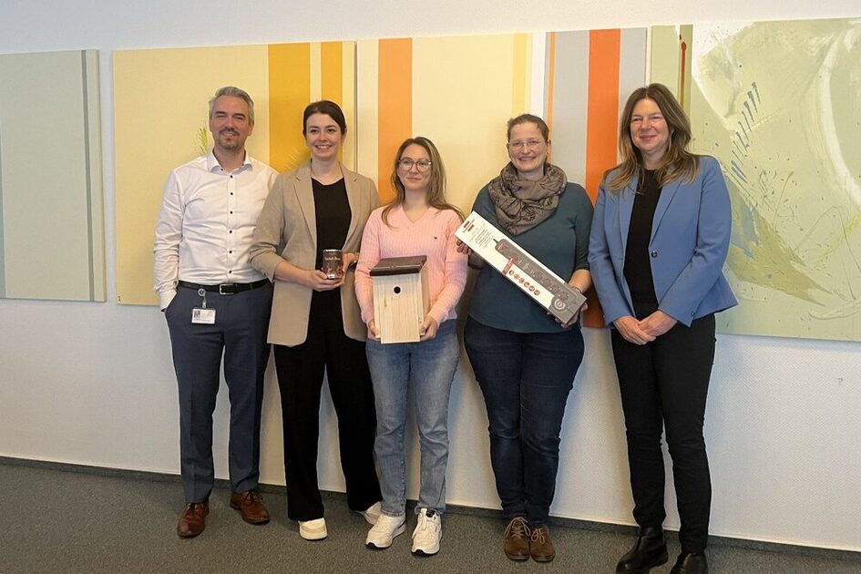 Die Preisträgerinnen und Preisträger bei der Wahl der besten Maßnahmen mit Bürgermeisterin Christiane Hinninger (v.l.: Herr Wagner, Frau Richter, Frau Beck, Frau Skott und Frau Hinninger).