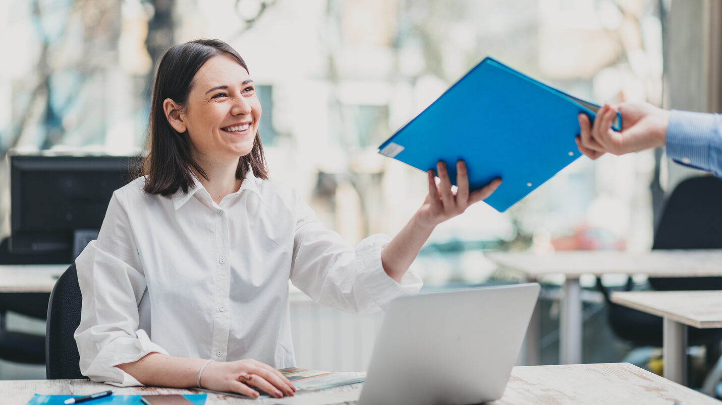 Intern,At,The,Office,Working,On,A,Project