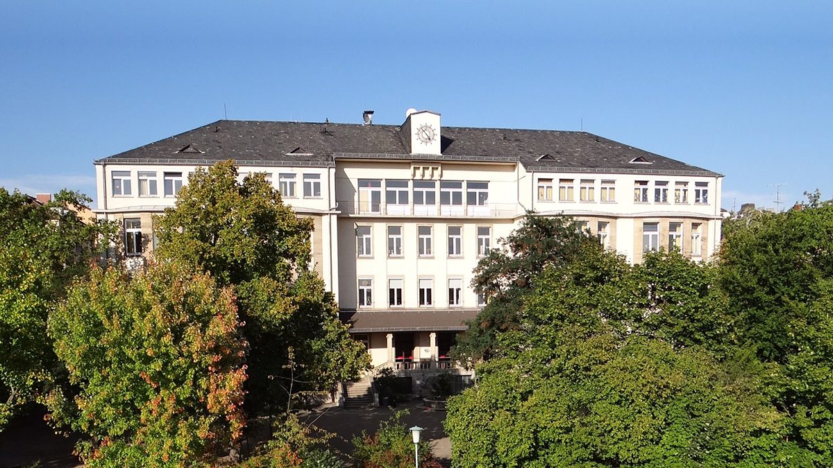 Schulfoto: Riederbergschule