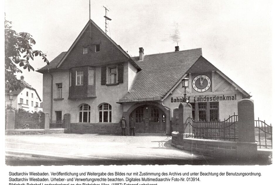 Железопътна гара Landesdenkmal в Бибрих, 1887 г.
