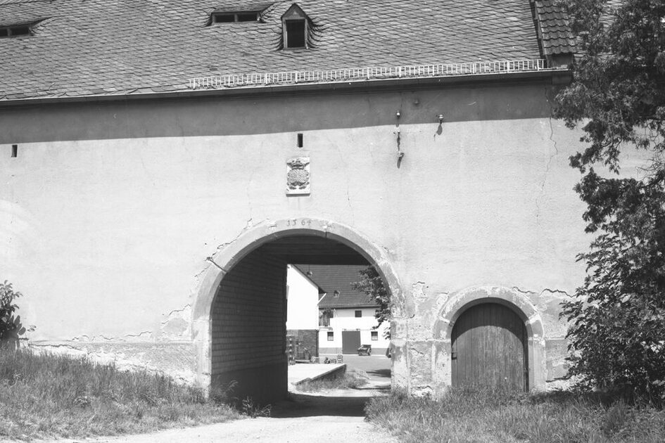 Einfahrt zum Grorother Hof, 1978