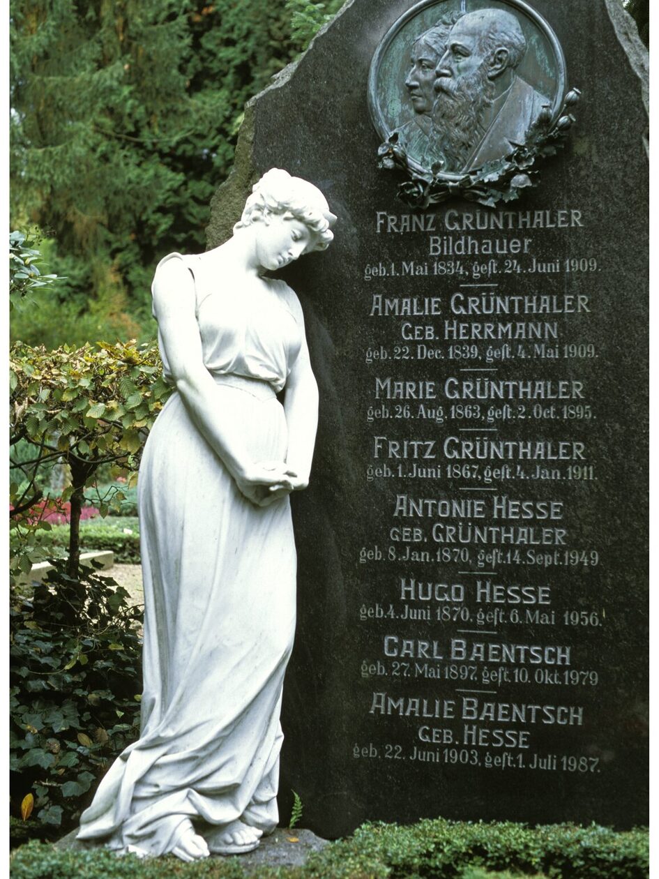 Grabstätte des Bildhauers Franz Grünthaler auf dem Nordfriedhof