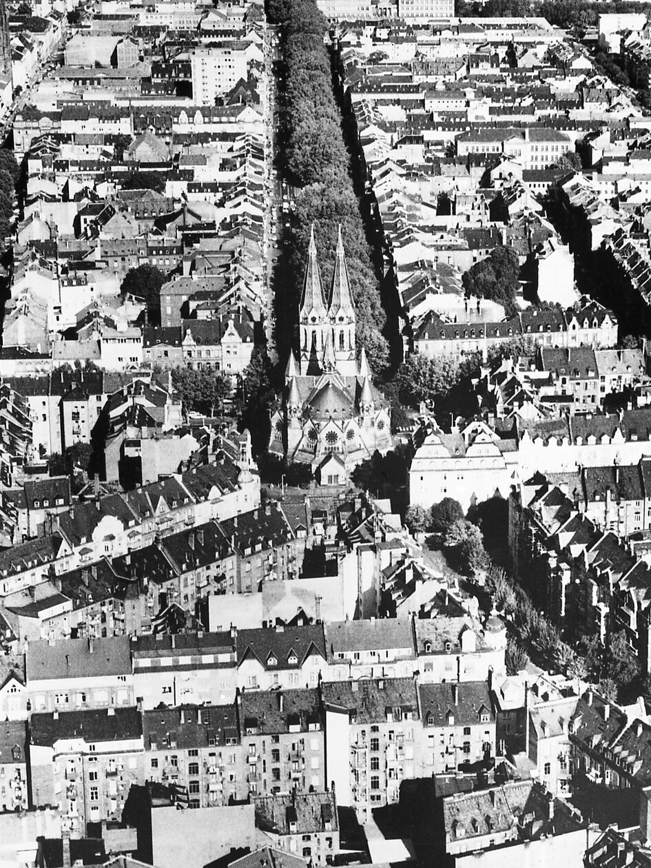 Rheinstraße mit Ringkirche, 1964
