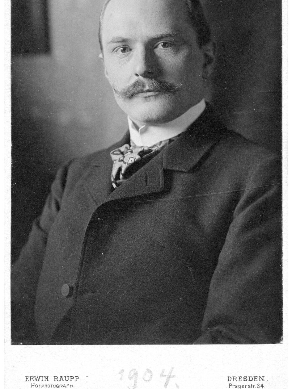 ألفريد شولت، 1904