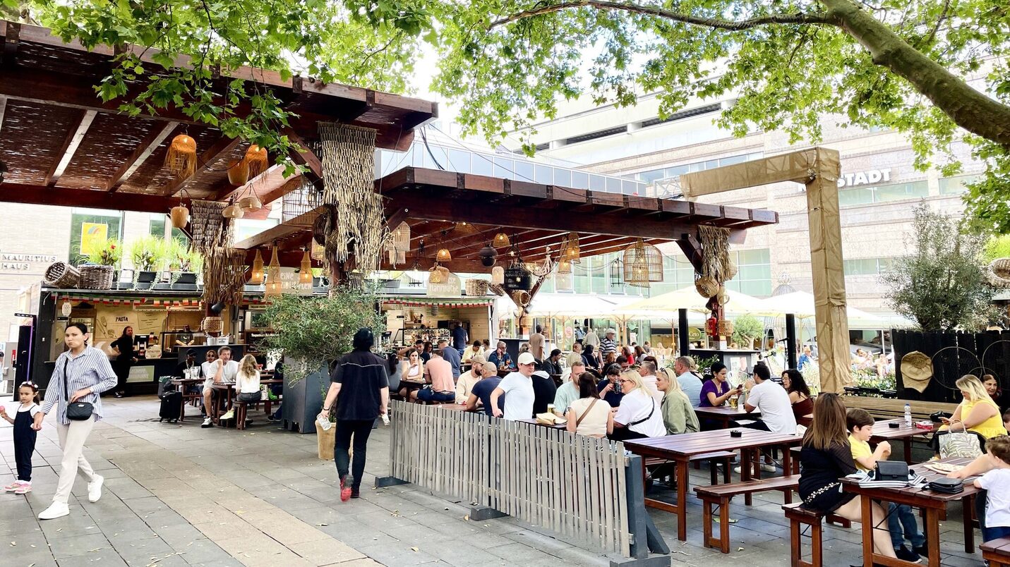 Sommermarkt in Wiesbaden