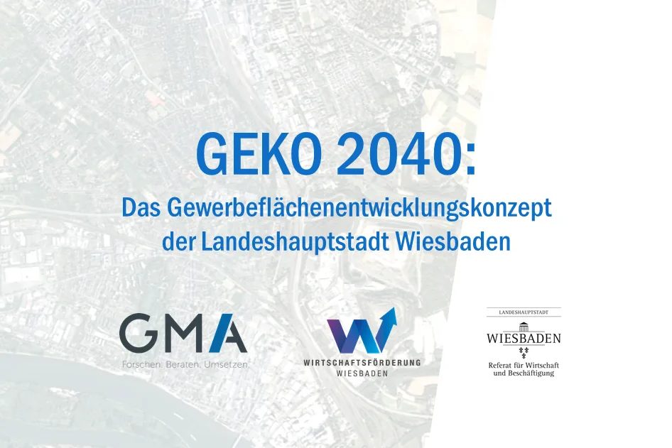GEKO 2040: Карта с шрифта пред нея.