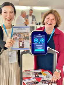 Chanfang Wang und Gabriela Ahrens von der Genie InBot GmbH